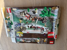 LEGO Adventurers: T-Rex Transport (5975)