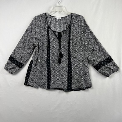 DR2 Top Womens Large Black White Floral Boho Peasant Keyhole Neck Tassel Crochet