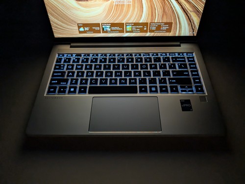 HP EliteBook 640 G10 | i7-1365U | 32GB RAM | 512GB NVMe SSD | FHD | Backlit - Picture 4 of 14