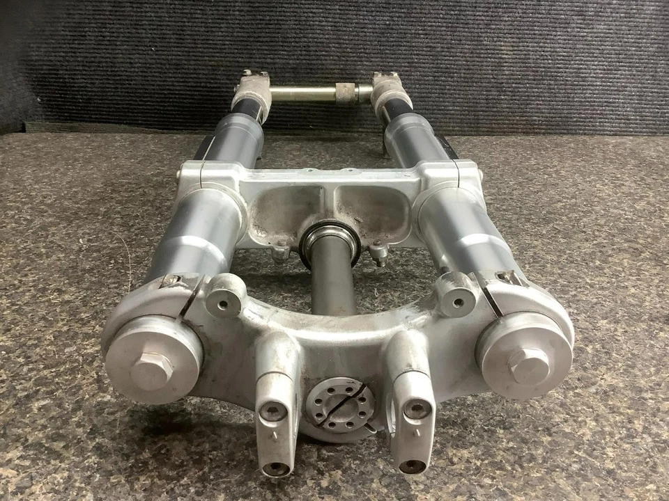 02 horquillas delanteras Ducati M750 Monster 750 47G Foto 4 de 4