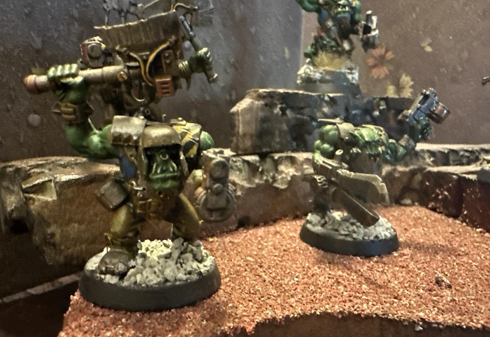 Warhammer 40K Ork Nobz X5, Painted, Space Orks A - Image 3 of 4