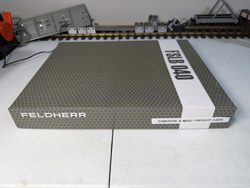 Feldherr Storage box FSLB040 for model railway - 9 bars for N gauge 1 Box LN