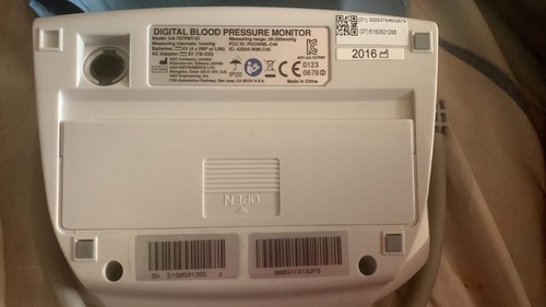 A&D MEDICAL UA-767PBT-CI  DIGITAL BLOOD PRESSURE MONITOR Tested Great - Afbeelding 2 van 8