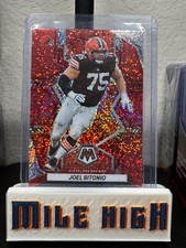 2022 Panini Mosaic - Joel Bitonio #225 red sparkle ssp