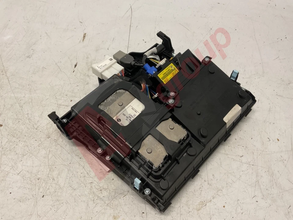 KIA STINGER GT-S CENTRE CONSOLE SLIDING STORAGE TRAY OEM 2017-2021 84680-J5970 - Image 4 of 4