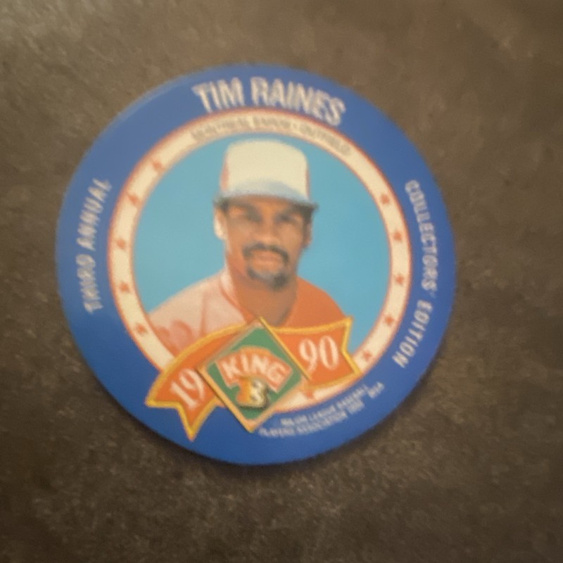 1990 Tim Raines Montreal Expos "King B" Baseball Pinback Button w/ Stats Back