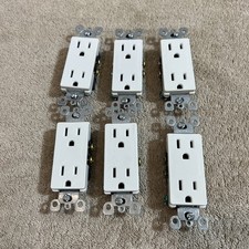 LEVITON 15 Amp Wall OUTLET White 6 Pieces NEW Made In USA
