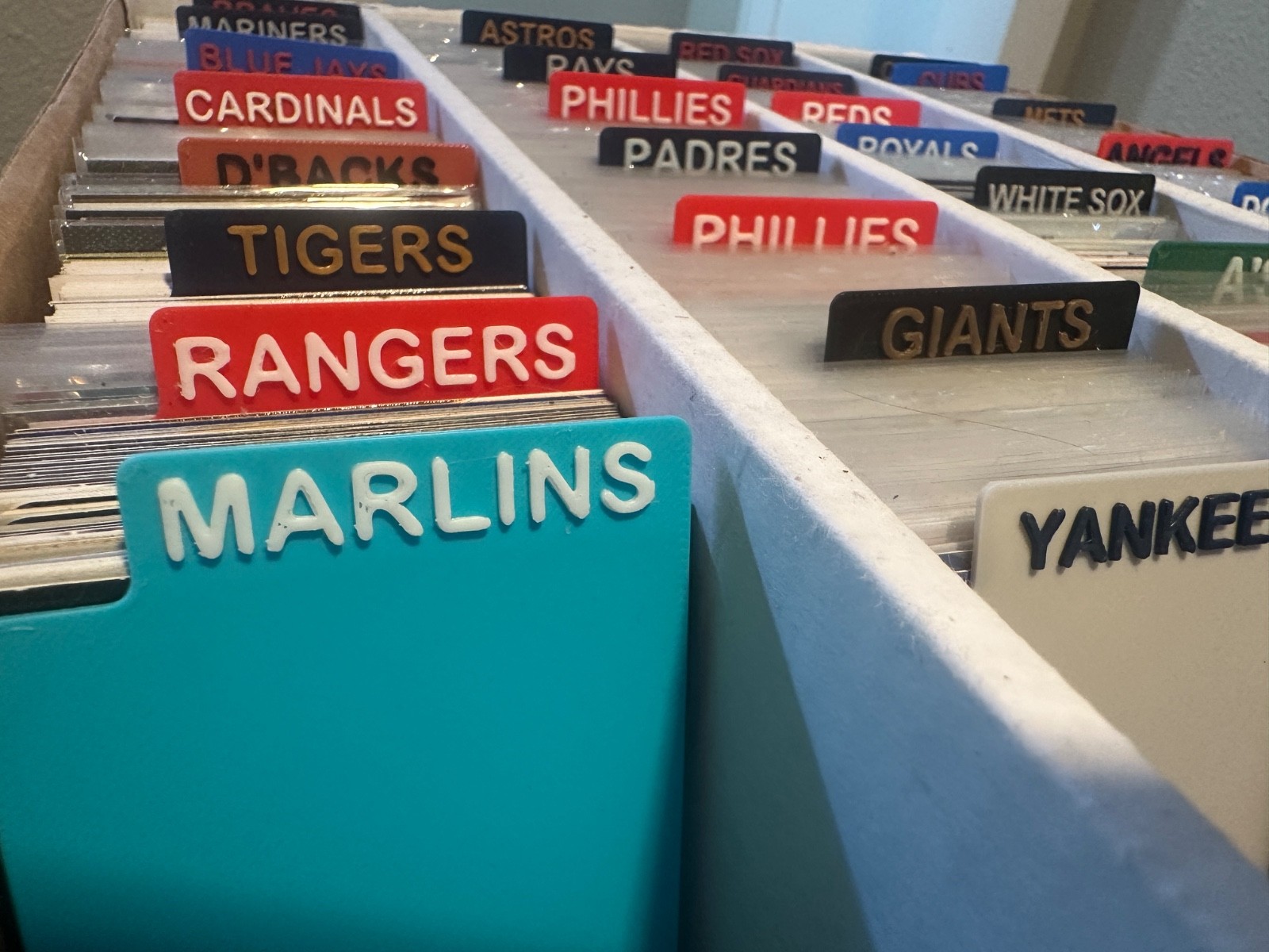 (30) STANDARD MLB Team Sports Card Dividers BASEBALL Trading MADE IN USA PLASTIC