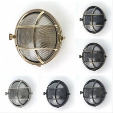 LAMPADA DA MURO TRADIZIONALE IN OTTONE MODELLO SARANTIA