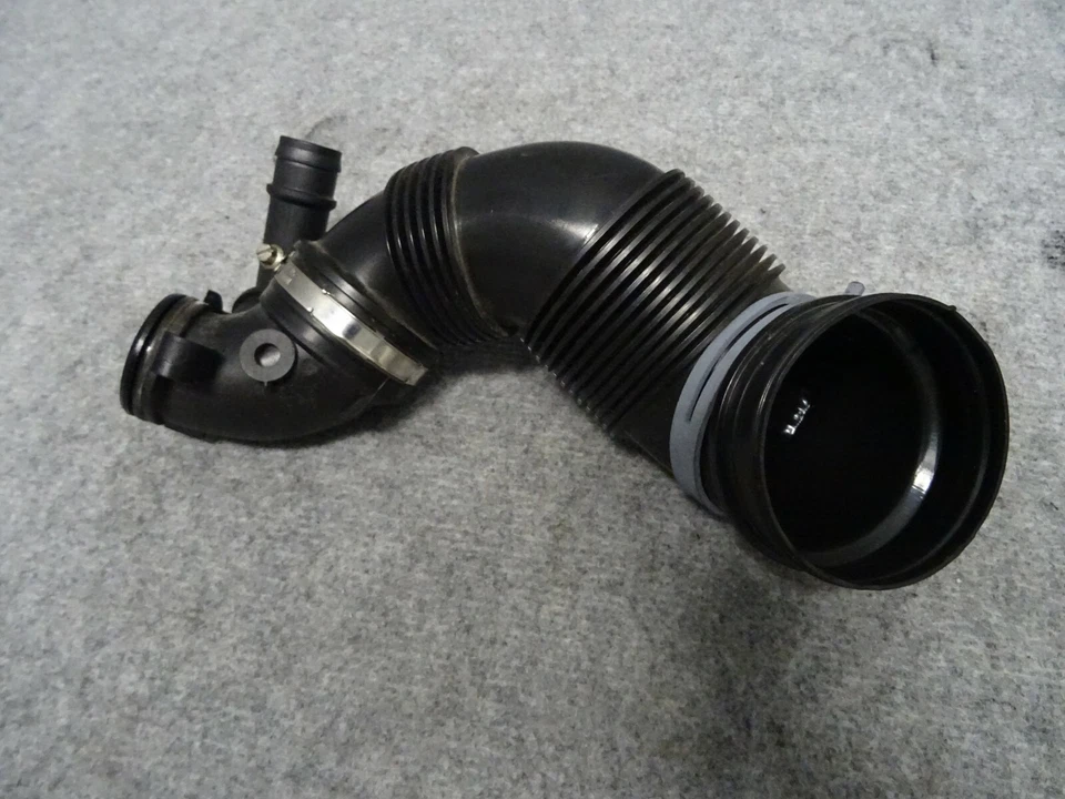 Skoda Octavia 5E Audi A3 8V Intake Hose Air Hose Intake Hose 5Q0129654E - Image 4 of 4