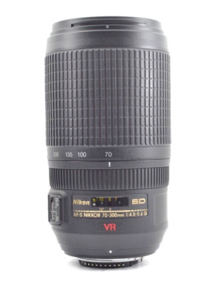 Top Mint】Nikon ED AF-S NIKKOR 70-300mm f/4.5-5.6 G VR Zoom Lens