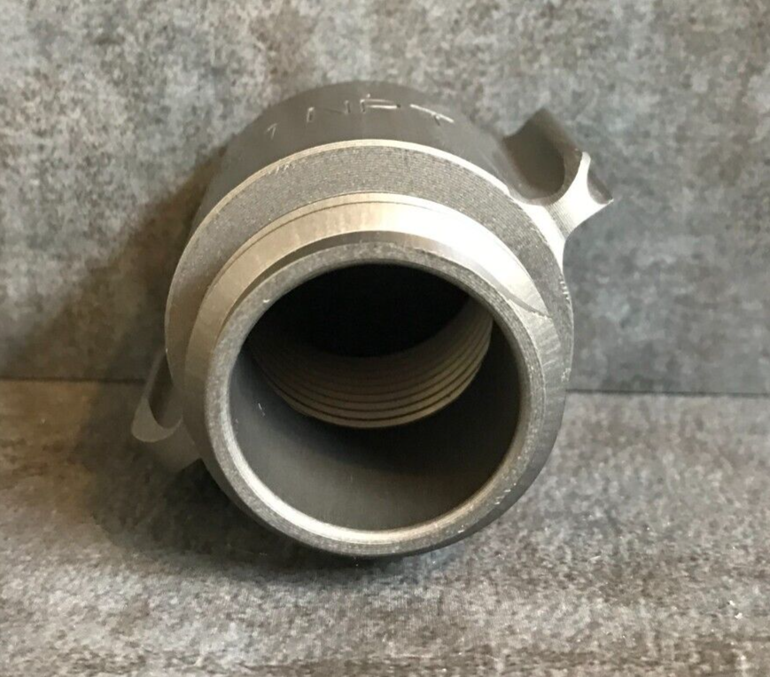 Adaptateur Filetage Incendie 1" F.NST(NH) X 1" M.NPT - Marque Action Coupling, Modèle AA137 - Neuf