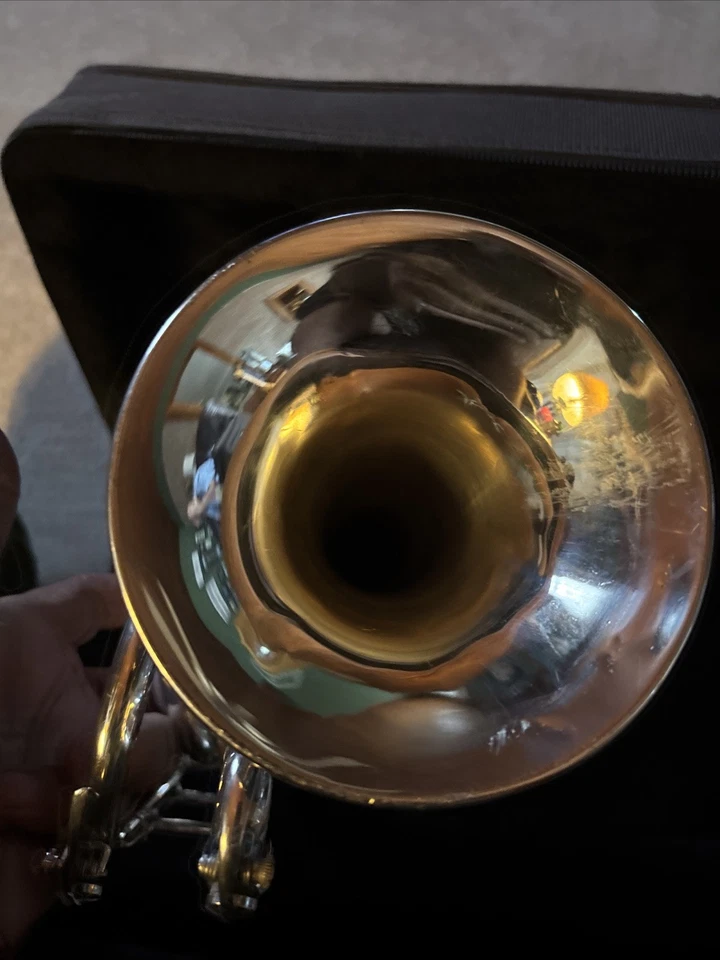 corneta besson Foto 3 de 4