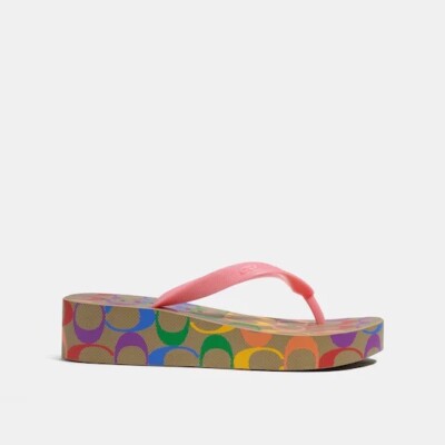 New Coach C8917 Rainbow Pride Signature Logo LYNN Flip Flops