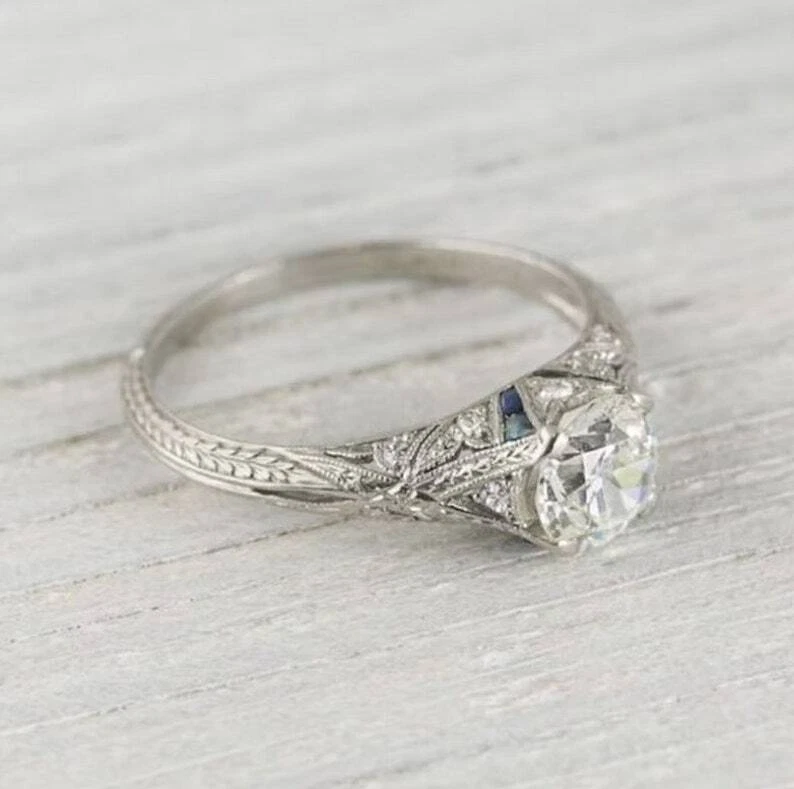 Vintage 1930s Edwardian 2.45 Ct Round CZ Art Deco Engagement Iconic Retro Ring - Image 3 of 4