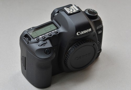 Canon EOS 5D Mark II 21.1 MP Digital SLR Camera Body - SHUTTER COUNT : 8,120