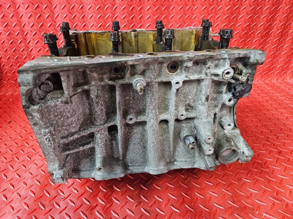 Toyota y Lexus 2005-2018 3,5 L V6 2GRFE bloque de motor desnudo con tapas principales bonito Foto 2 de 4