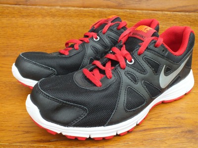 nike revolution 38