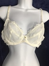 Gossard Lace 7725 Underwired Non-Padded Plung...