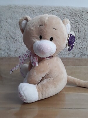 Cuddles Time Plüsch weich sitzende Katze/Kätzchen - Halsband & Schleife - markiert - 9 Zoll sitzend