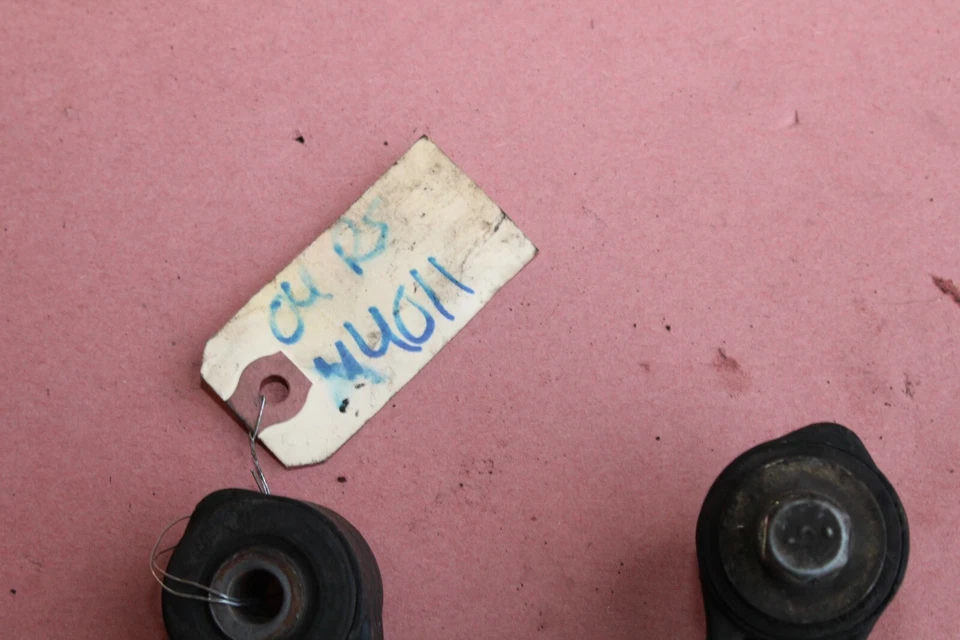 Barra estabilizadora trasera Subaru Impreza RS 2004-2005 par de eslabones izquierda y derecha M4011 Foto 2 de 4