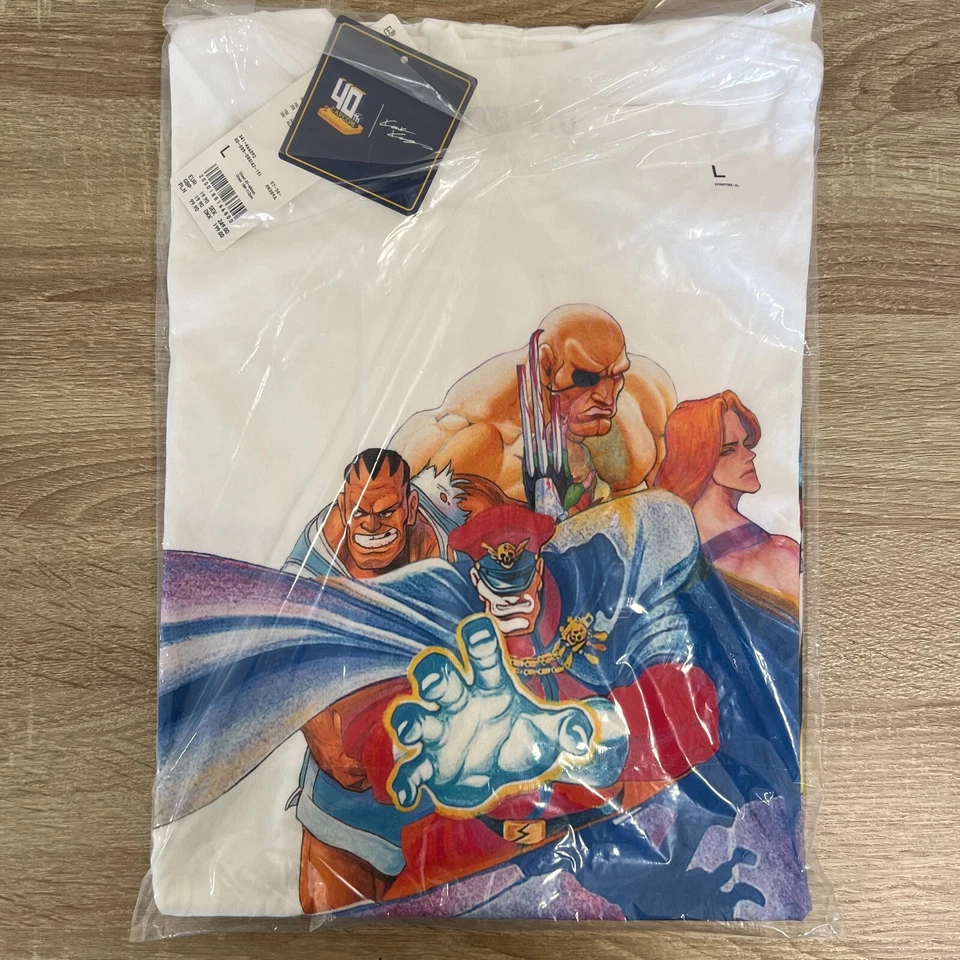 CAPCOM 40th ANNIVERSARY T-SHIRT | UNIQLO JAPAN UT COLLECTION | STREET FIGHTER 2 - Image 3 of 4