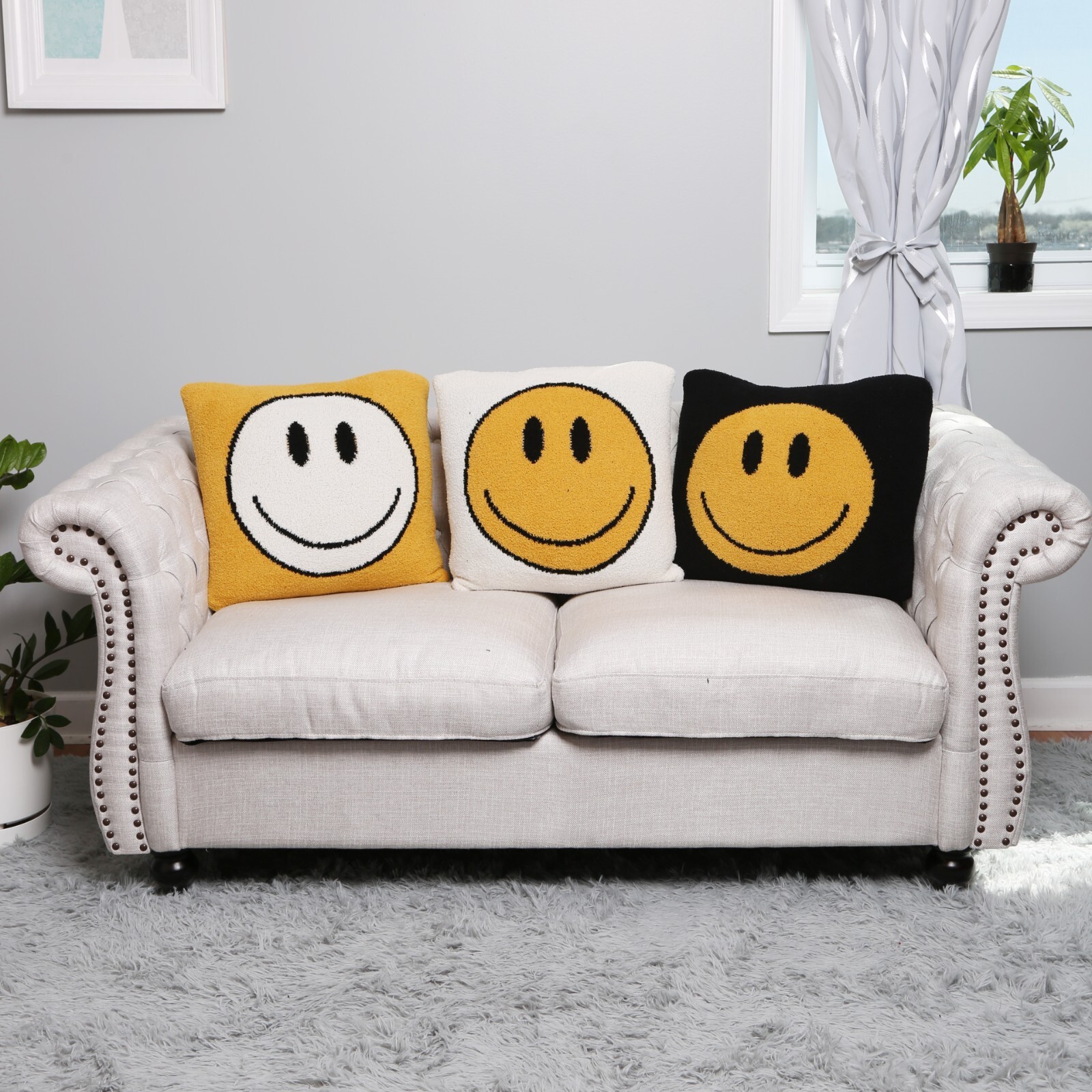 P/S Happy Face Print Cushion Cover! Luxury Soft Couch Pillow Cover