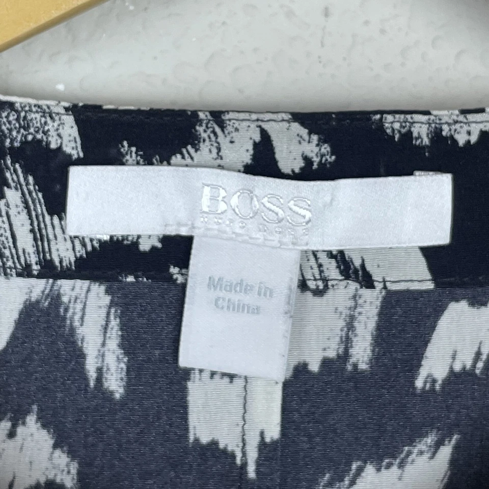 Boss Hugo Boss 女式丝绸纽扣衬衫 6 码职业工作服 2 件装 — 第 4/4 张图片