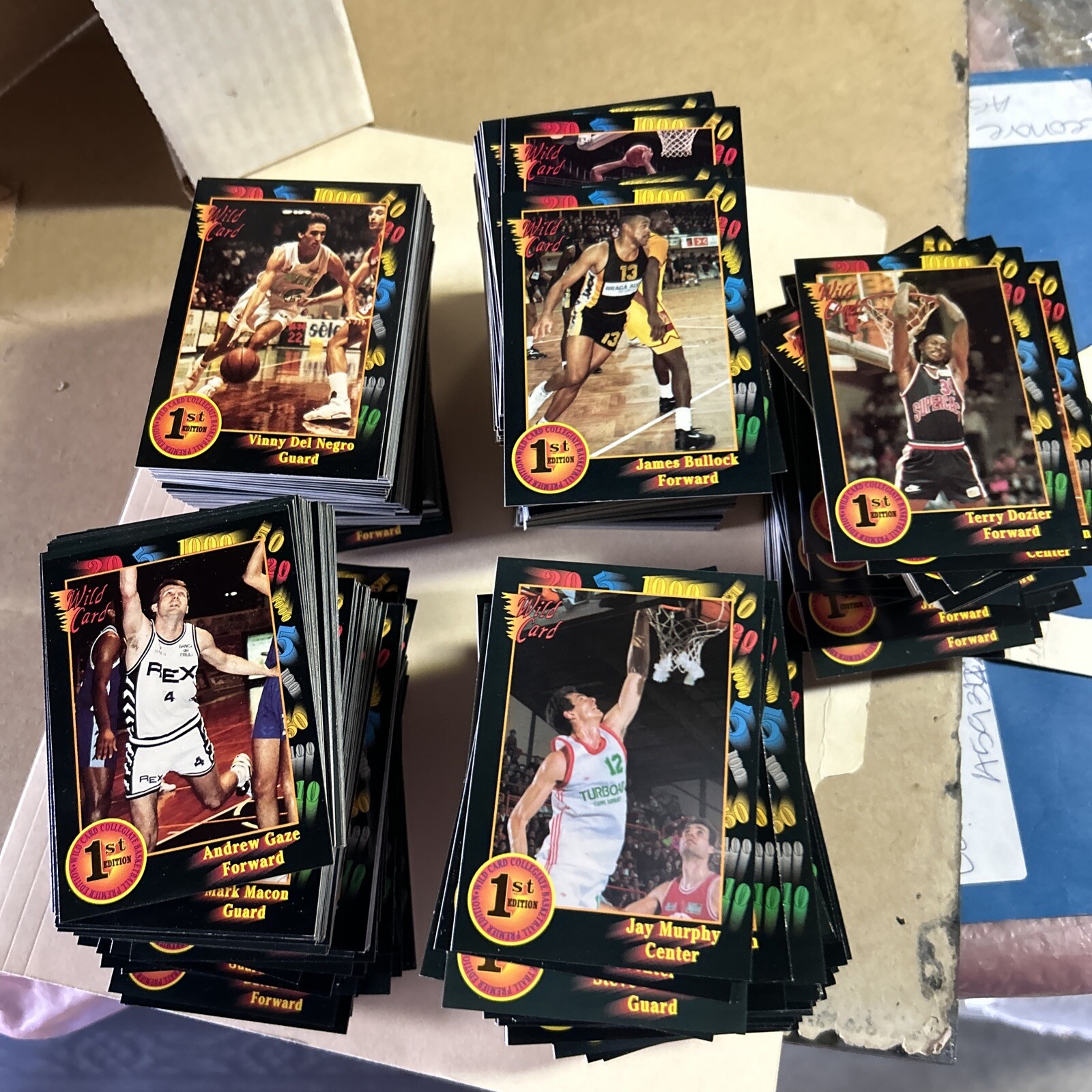 lot of 900 cards Commons rookies stars 1992 Wild card Basketball Cards