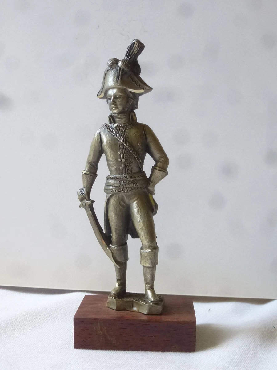 Petits soldats personnages historiques français en etain à peindre