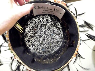 VTG 1960s CHRISTIAN DIOR CHAPEAUX WILD Feather HAT W/Plastic  display picture 1