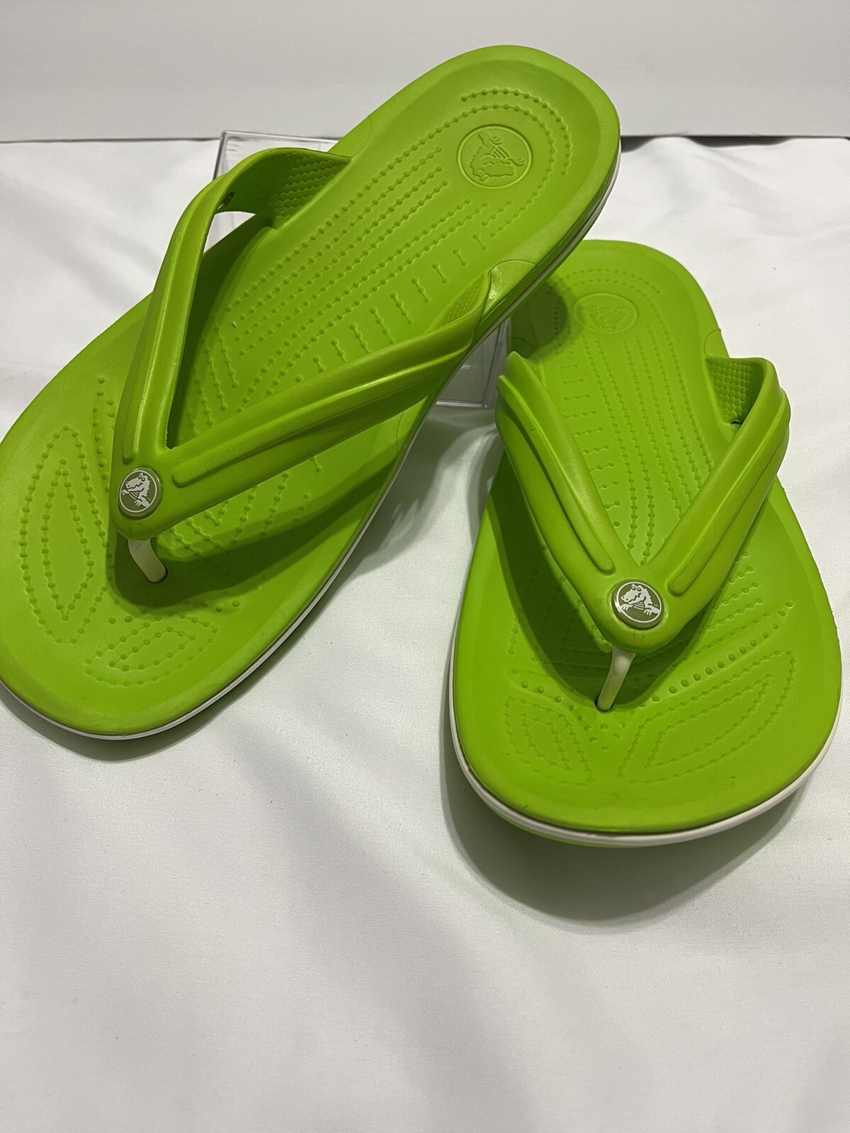 Crocs Flip Flops Chartreuse Green Unisex Thong  Shoes Size M10 W12.-image