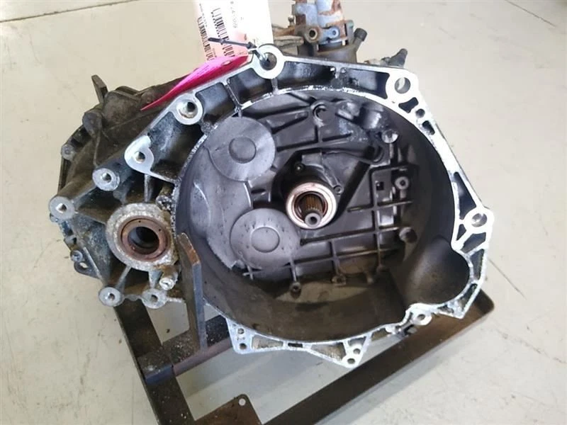 Saab 9-3 Manual Transmission Assembly 6 Speed FWD Fits 2009 2010 2011 Foto 2 de 4