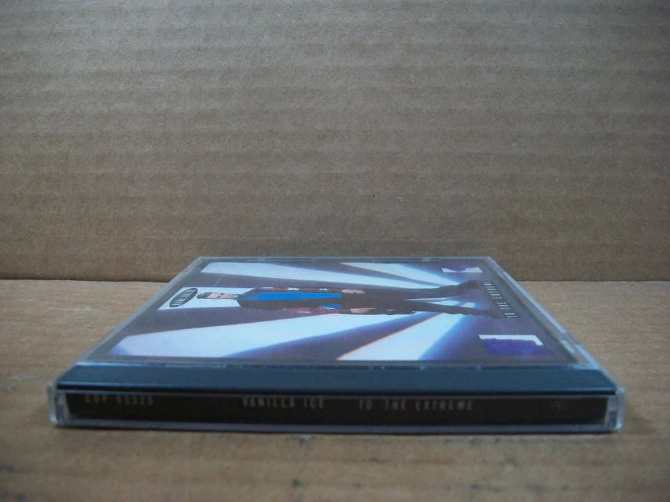 Vanilla Ice - To The Extreme (CD, 1990, SBK) Foto 3 de 4