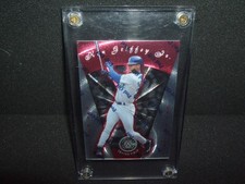 Ken Griffey Jr. 1997 Pinnacle Totally Certified Platinum Red Refractor 1417/3999