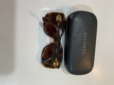  785 CHANEL tortoise/brown sunglasses with CC logo sunglasses case,