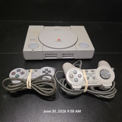 Sony PlayStation 1 PS1 SCPH-5501 Console 2 Controllers Parts Repair Powers On