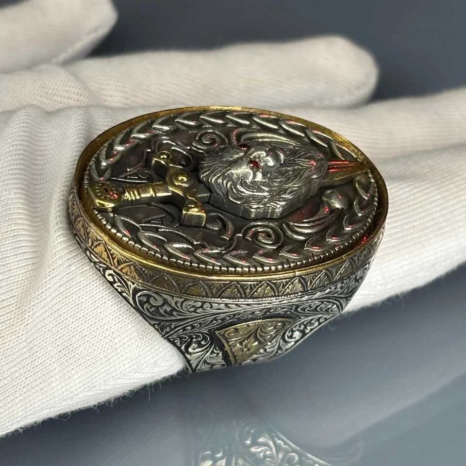 925 Sterling Silver Jewelry Lion & Sword Ring: Ruby Stone Eyes, Bronze Detail - Image 3 of 4