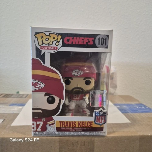 New ListingFunko Pop!  NFL #101 Travis Kelce Kansas City Chiefs Vaulted Rare W/Protector