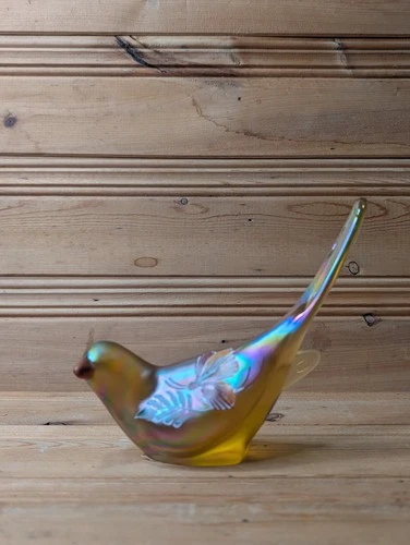 FENTON Happiness Bird #2996 Millennium Collection 1999 Hand Painted signed and n