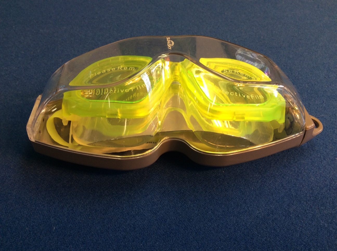 swimming goggles hard case