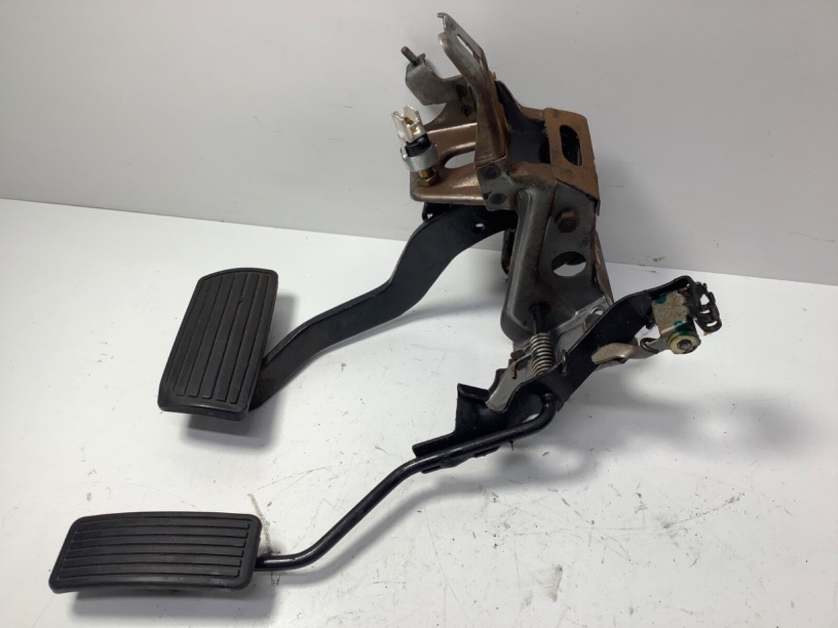 バトルトード 88-89 Honda Accord DX 2Dr Brake and Gas Accelerator Pedal