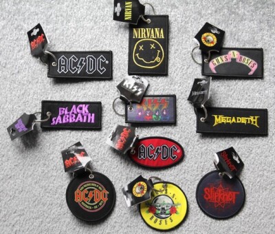 Official Patch Keyrings Slipknot, AC DC, Megadeth, Guns N Roses, Kiss, Nirvana