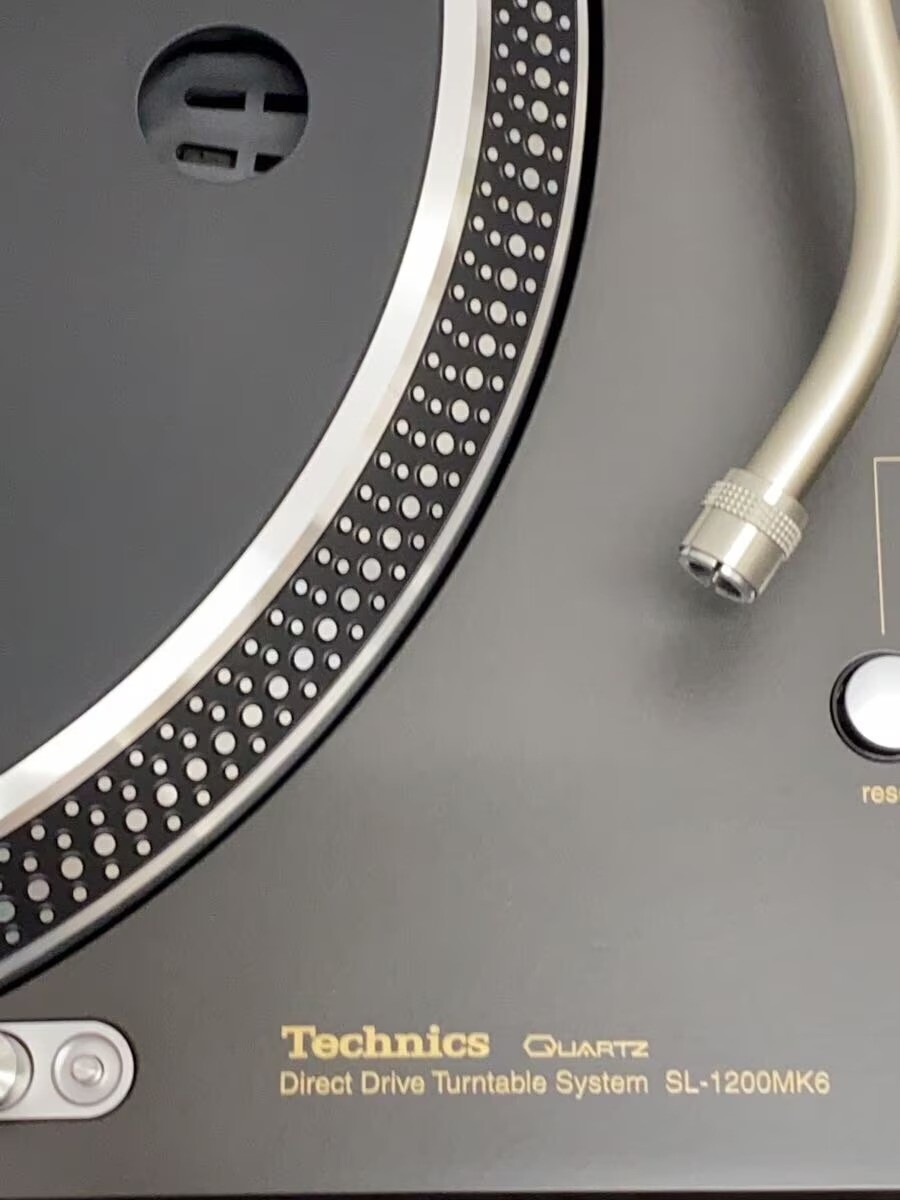 SL 1200 Mk6 Technics Turntable Direct Drive Black for sale
