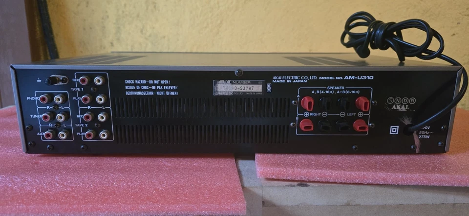 Akai AM-U310 Amplificatore Integrato - Immagine 3 di 3