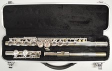 USED GEMEINHARDT 2-SP FLUTE W/SPLIT E KEY, FACTORY FLAW