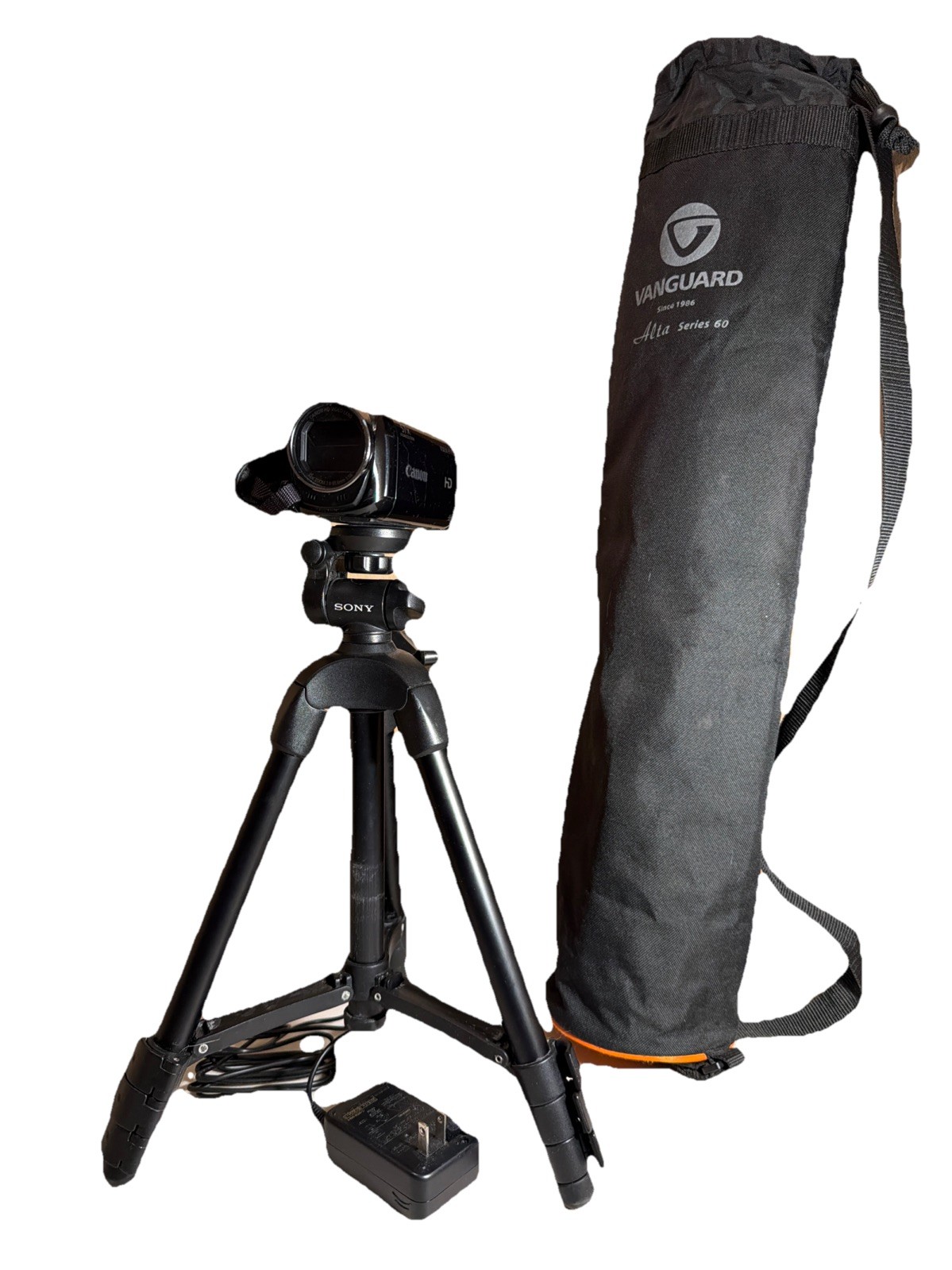 Set With Sony Tripod, 32gb Memory Card And Vanguard Tripod Bag