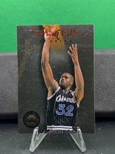 Shaquille O'Neal #6 Shaq Talk 1993-94 SkyBox Premium