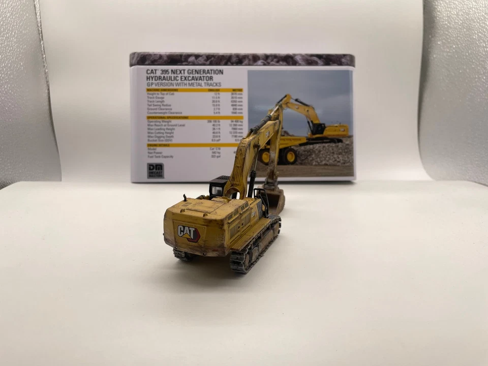 Cat 395 Next Generation Hydraulic Excavator Muddy Edition 1/87 Scale DM 85778 - Image 4 of 4
