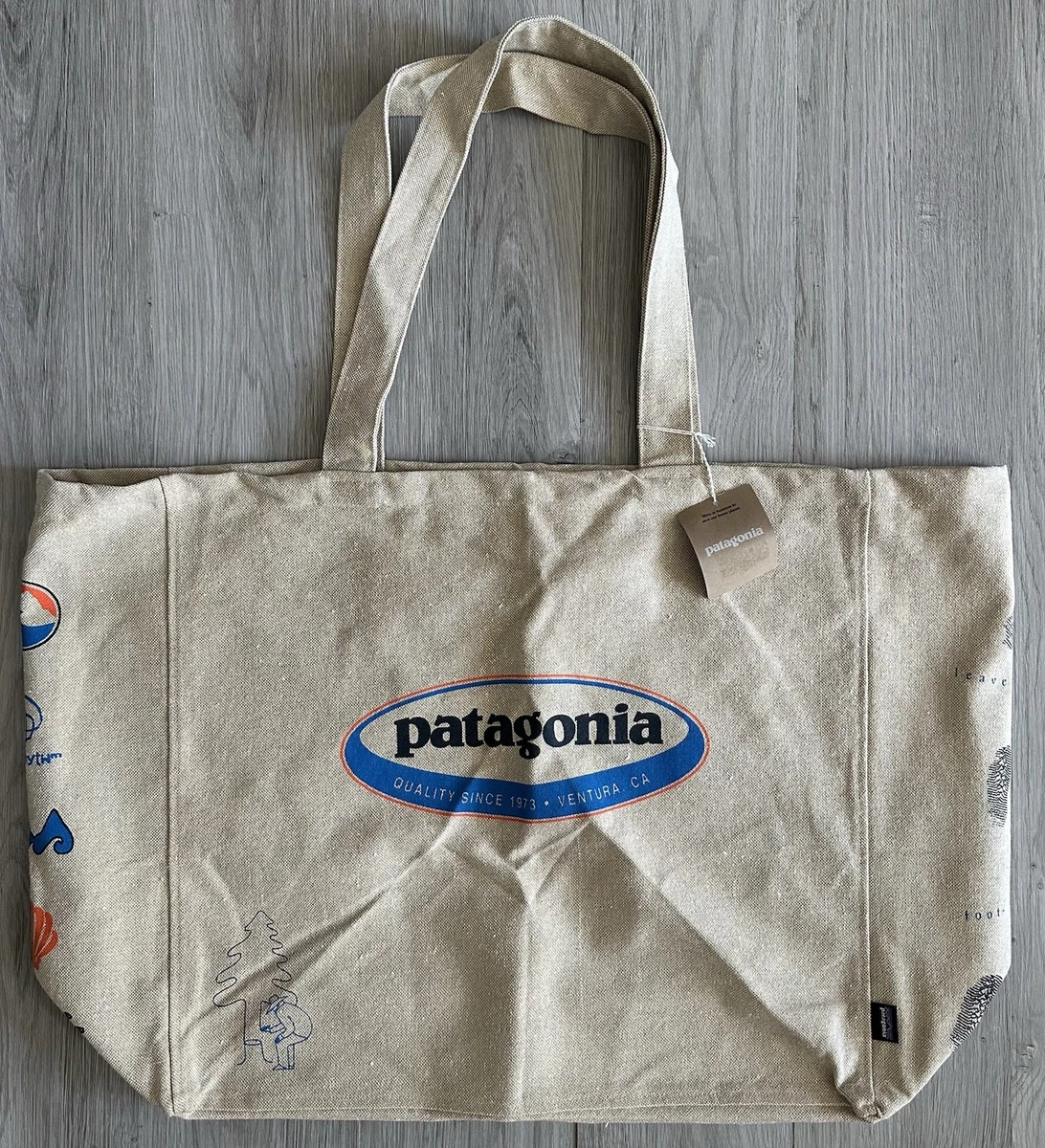 patagonia black hole el cap khaki Patagonia Ultralight Black Hole Duffel Bag 30L - Sage Khaki